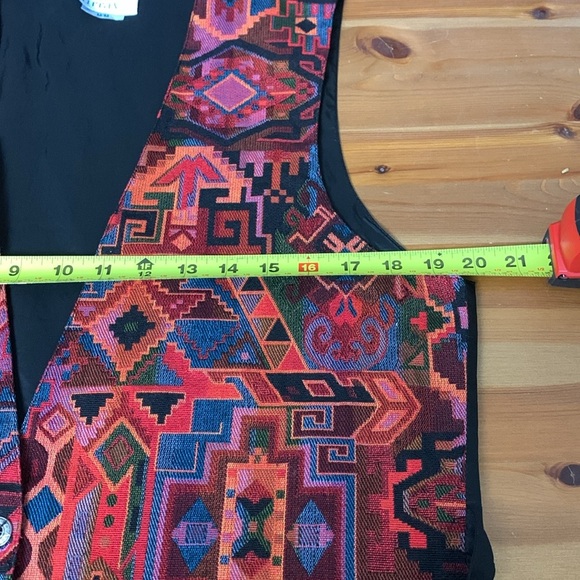 Deborah Murray Vintage  Aztec Theme Vest, Back Tie, Size Med Excellent Condition - Picture 5 of 11